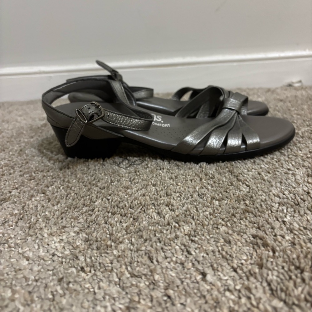 SaS Tripad Comfort Women's Sandals Ankle Strap Gray Sz 7.5WW - Picture 3 of 7